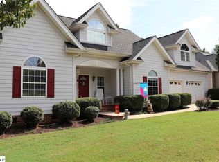 302 Meadow Lake Trl, Greer, SC 29650