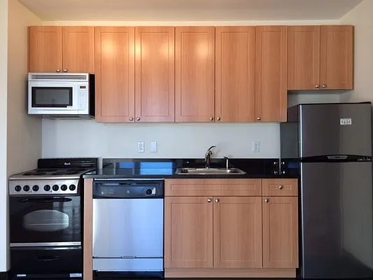 Rented by Lalezarian Properties | media 34