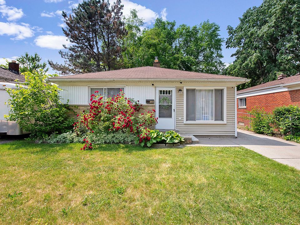 1st image of 20737 Annapolis St