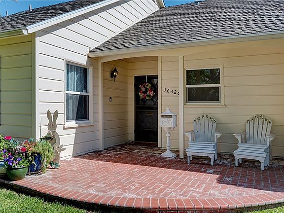 3rd image of 16326 Pasada Dr