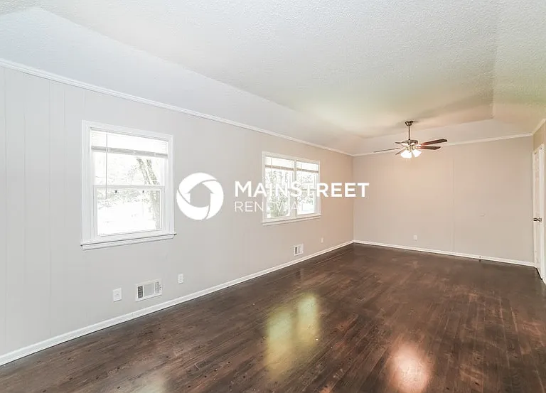 913 SW 14th Street Ter — Photo 7