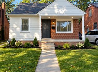 9327 Stout St, Detroit, MI 48228