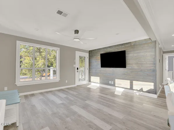 630 Malaga Pl, Panama City Beach, FL 32413