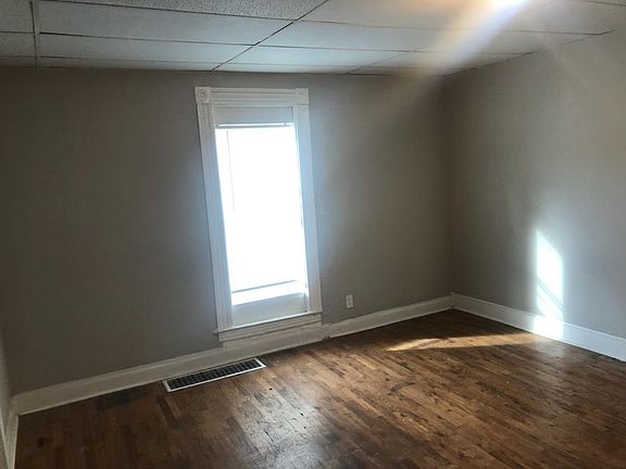 5th image of 428 North St