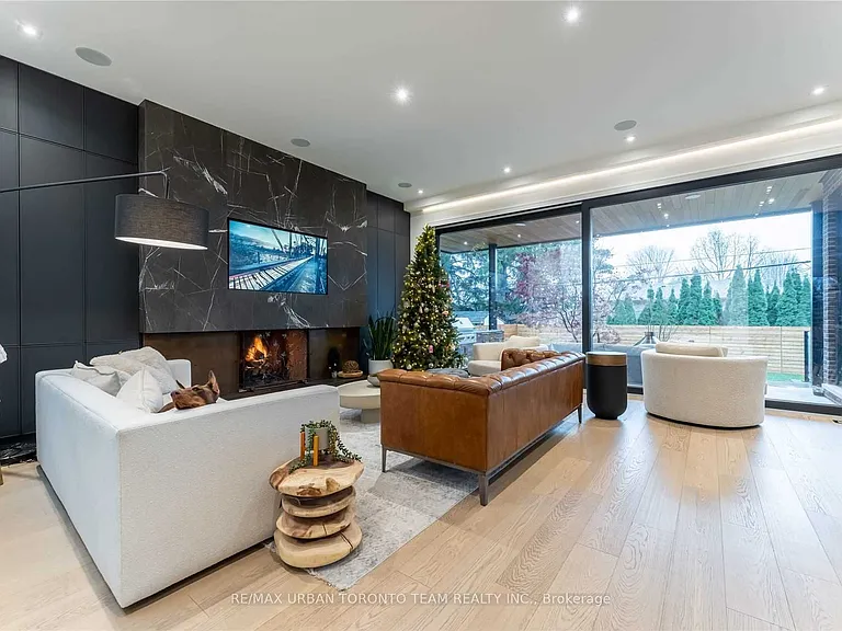 39 Cardigan Rd — Photo 10