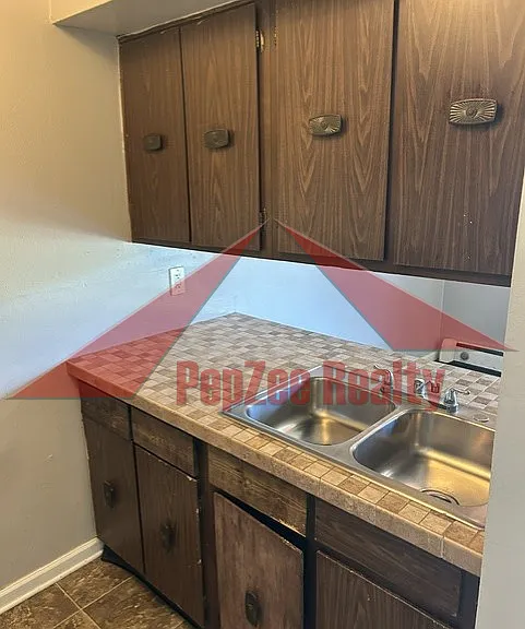 4526 Elliot Ave #B — Photo 4