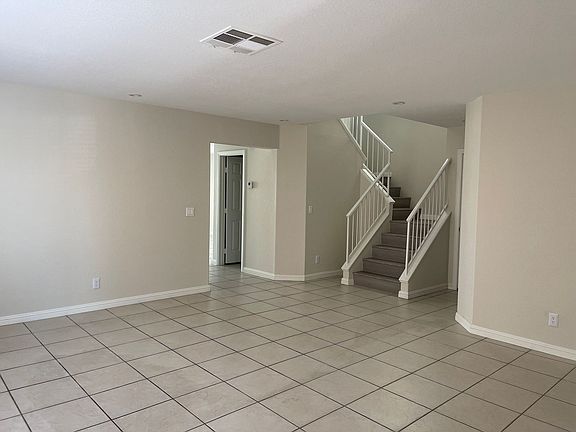 3rd image of 9417 Deer Lodge Ln