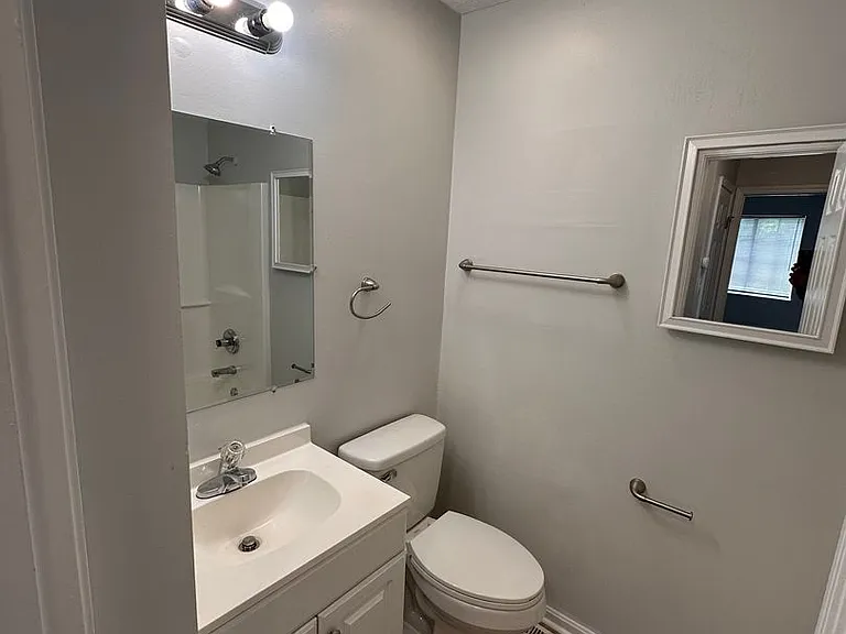 11029 Amburg Ct — Photo 4