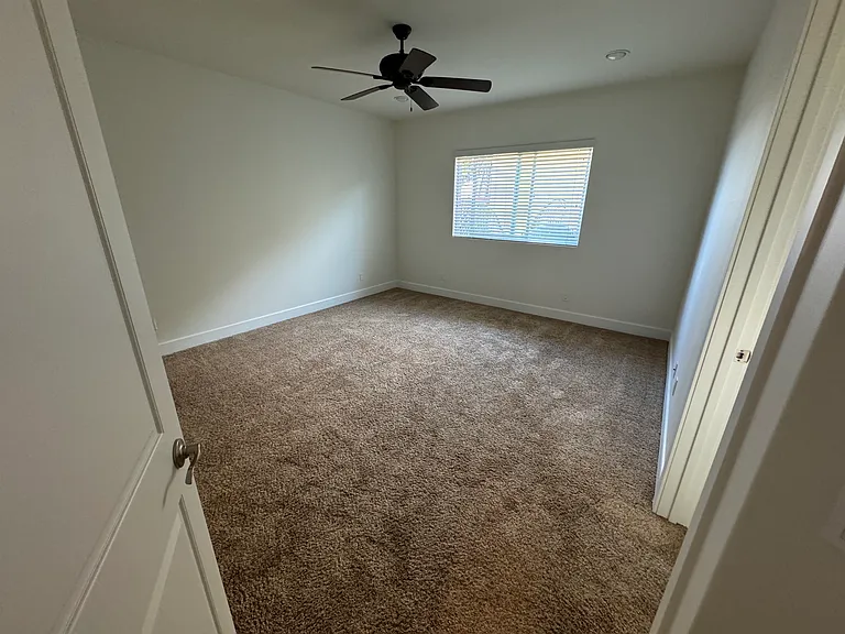 5648 Lauretta St #5648 — Photo 12