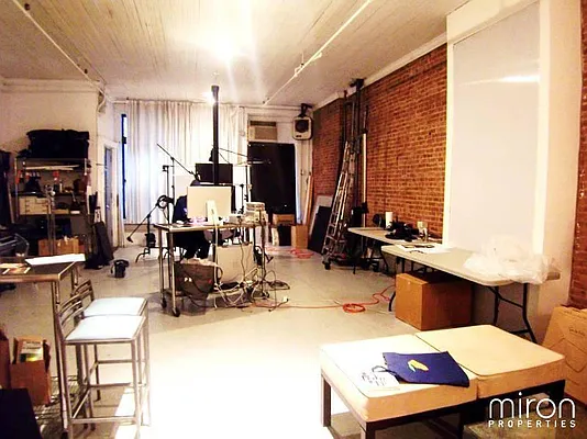 Rented by Miron Properties | media 8