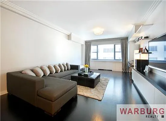 Sold by Warburg | media 3