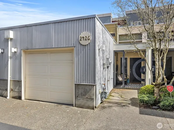 2426 Yakima Court, Tacoma, WA 98405