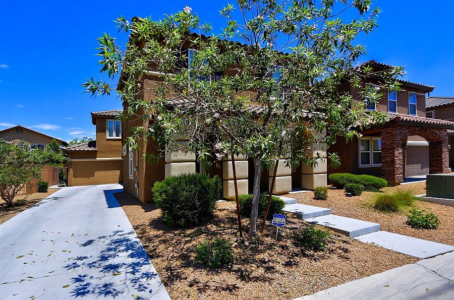 1st image of 7372 Calzado Dr