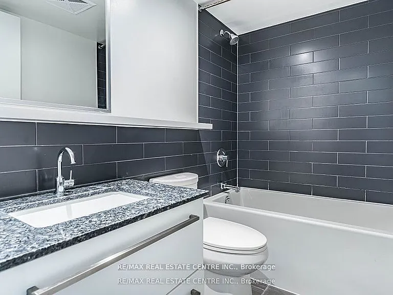 120 Varna Dr #605 — Photo 13