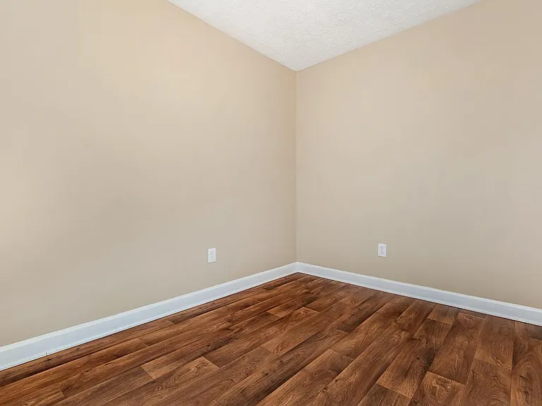 Green Meadow Apartments — Photo 18