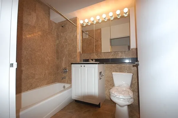 Rented by REAL New York | media 19