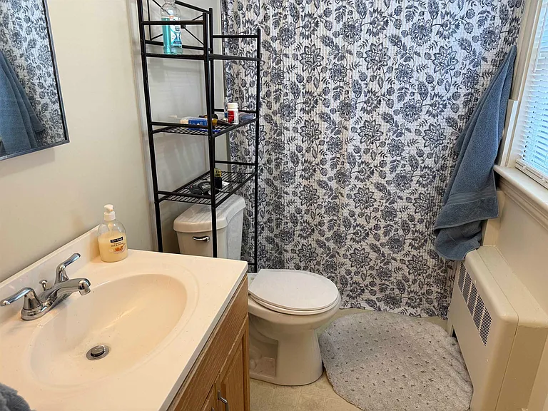 63 Brook St #5 — Photo 13