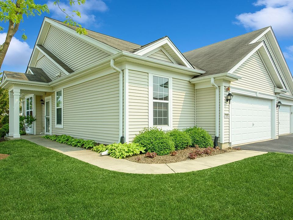 1st image of 13585 Yellow Pine Dr