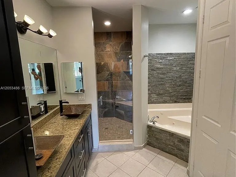 2727 Center Court Dr — Photo 13