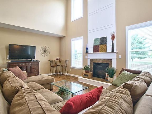 3rd image of 7786 Walker Cup Dr