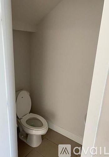 1st image of 525 NE 121st St Unit 525