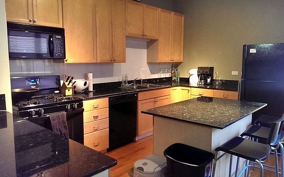 2nd image of 2410 W Flournoy St APT 2