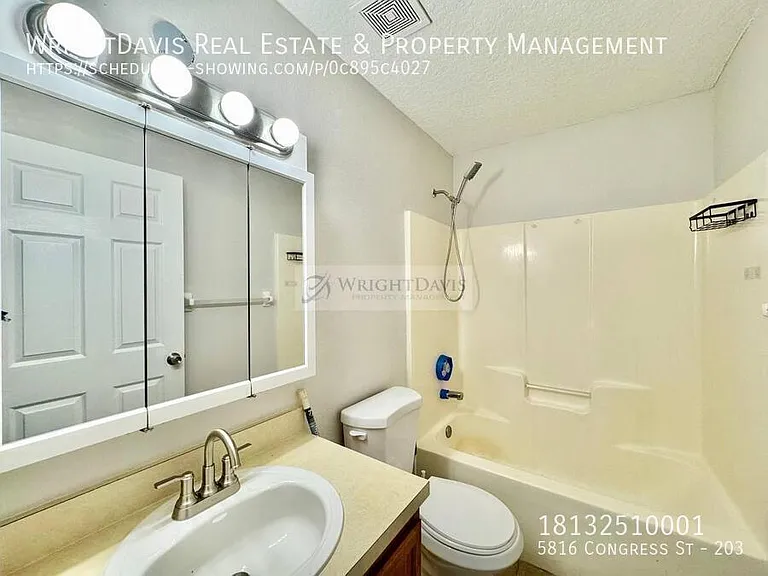5816 Congress St #203 — Photo 17