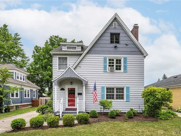 68 Bondcroft Dr, Amherst, NY 14226