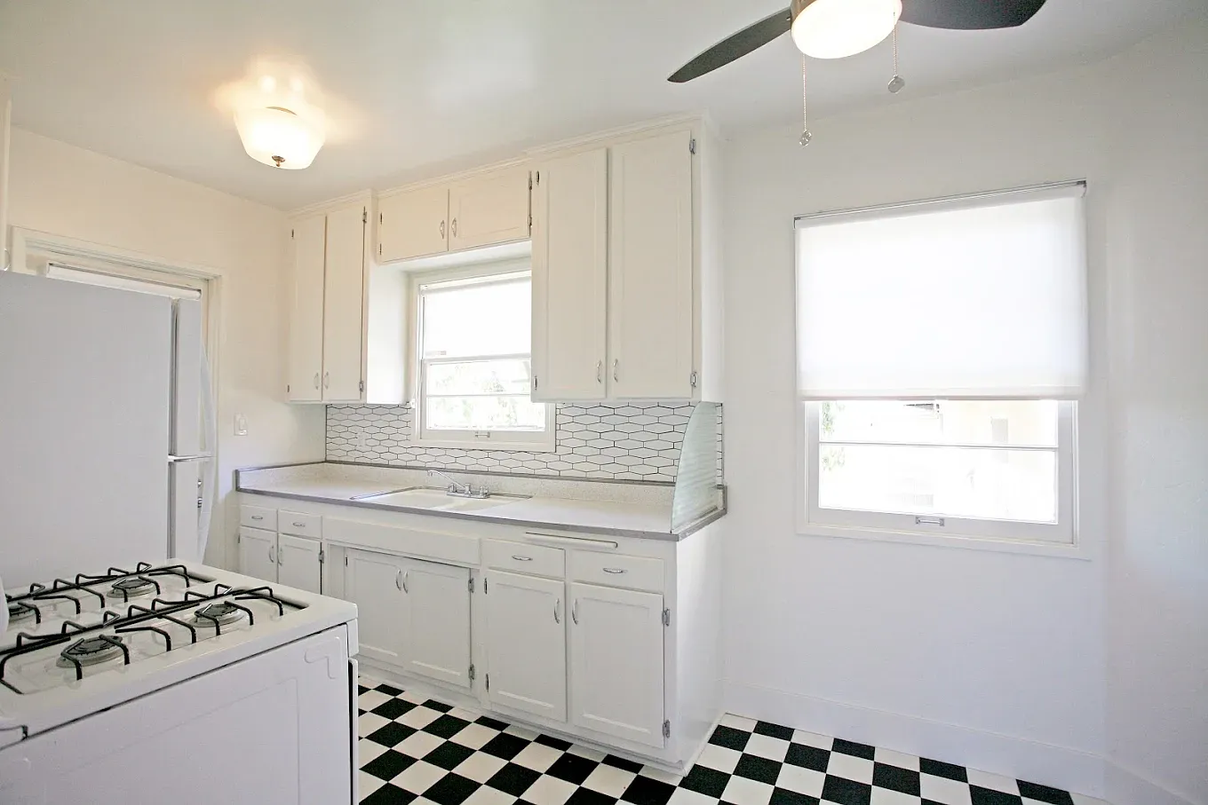 1 bed, 624 sqft, $1,850 — Photo 2