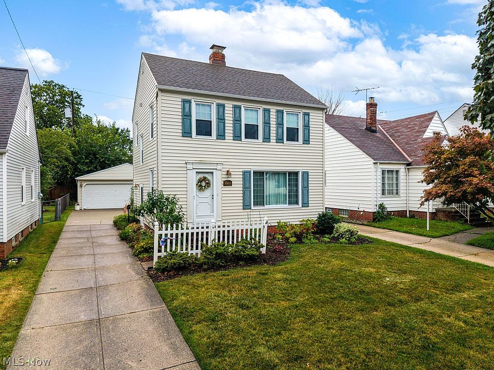 1st image of 8905 Beech Ave