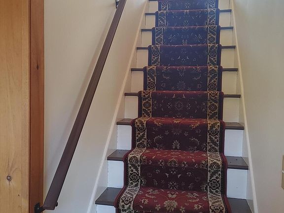 29th image of this home