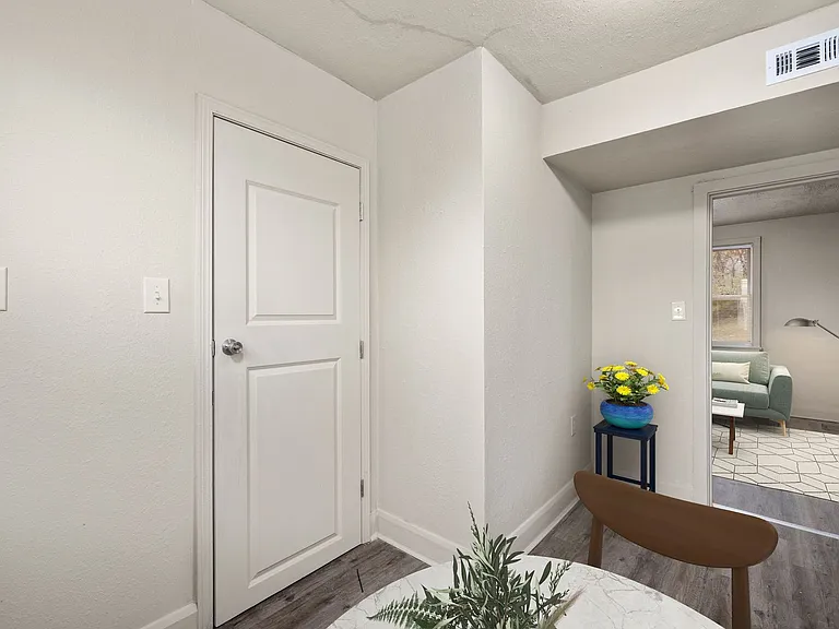 Amber Terrace Apartments — Photo 10