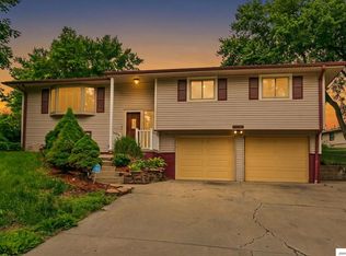 7222 N 39th Ave, Omaha, NE 68112
