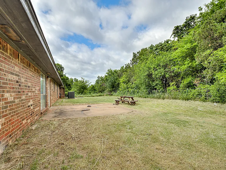27115 Western Ave — Photo 46
