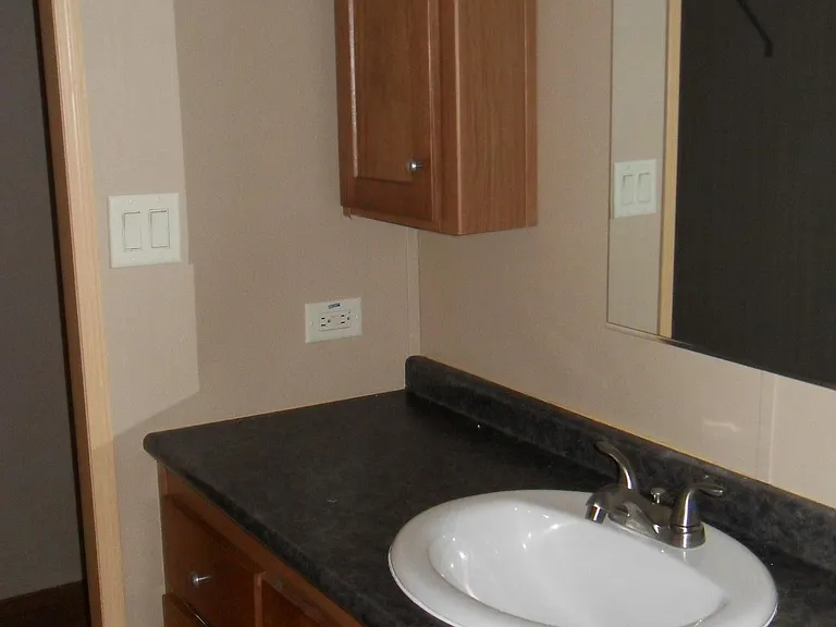 503 W Lower Line St #152 — Photo 8