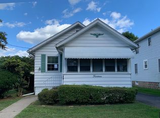 14 4th St, Pequannock, NJ 07440