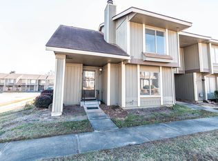 109 Stoneridge Dr, Warner Robins, GA 31088