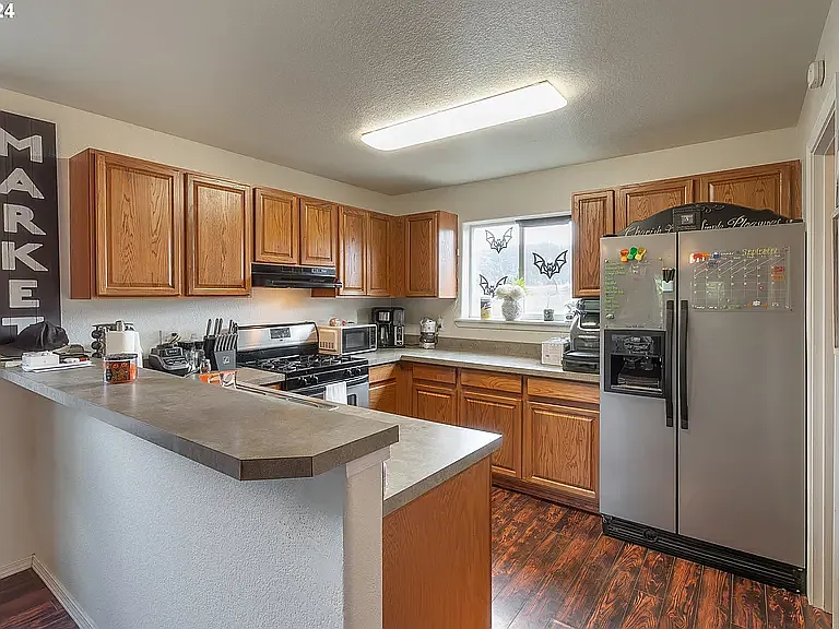 149 NE Plum Ridge Dr — Photo 4