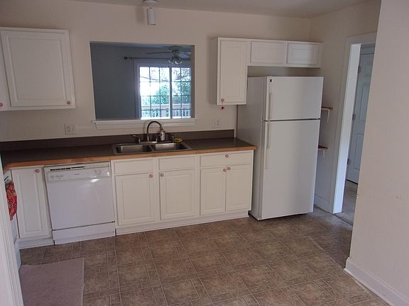 4th image of 4220 Brook Creek Ln #A