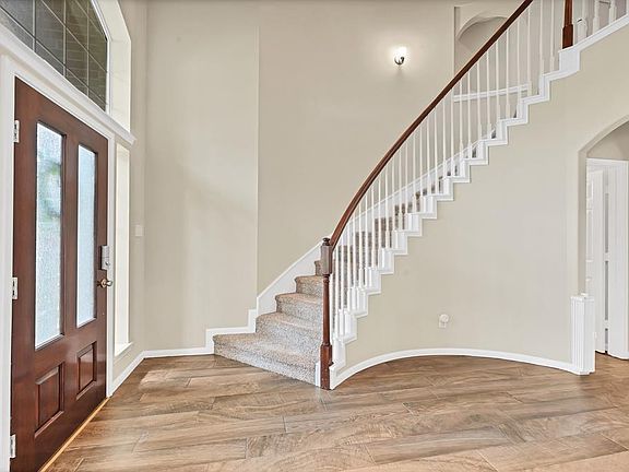 3rd image of 31406 Capella Circle
