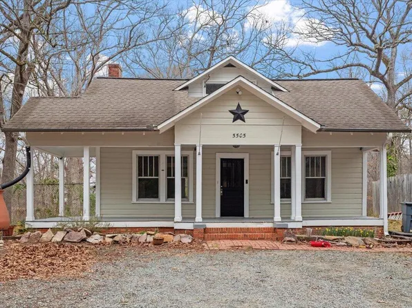 5505 Farrington Rd, Chapel Hill, NC 27517