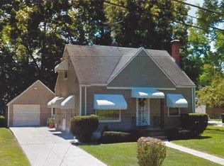 1528 Garman Rd, Akron, OH 44313