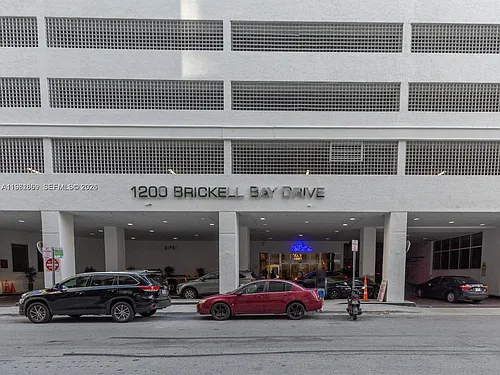 1200 Brickell Bay Dr Photo 1