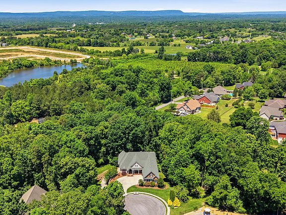 3rd image of 56 Saddle Brooke Ln