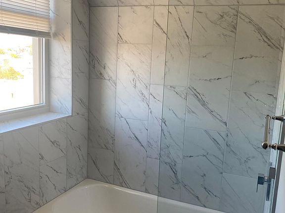 2nd image of 4900 Unruh Ave #9