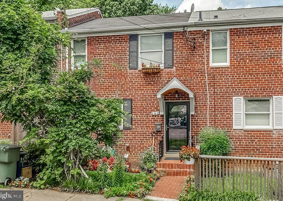 1st image of 260 Burgess Ave