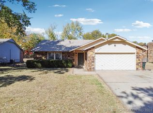 2520 E Vancouver St, Broken Arrow, OK 74014