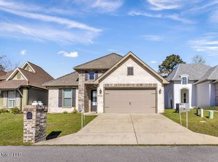 87010 Beaux Vue Ct, Diamondhead, MS 39525