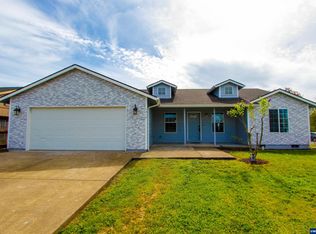 1314 Kees St, Lebanon, OR 97355