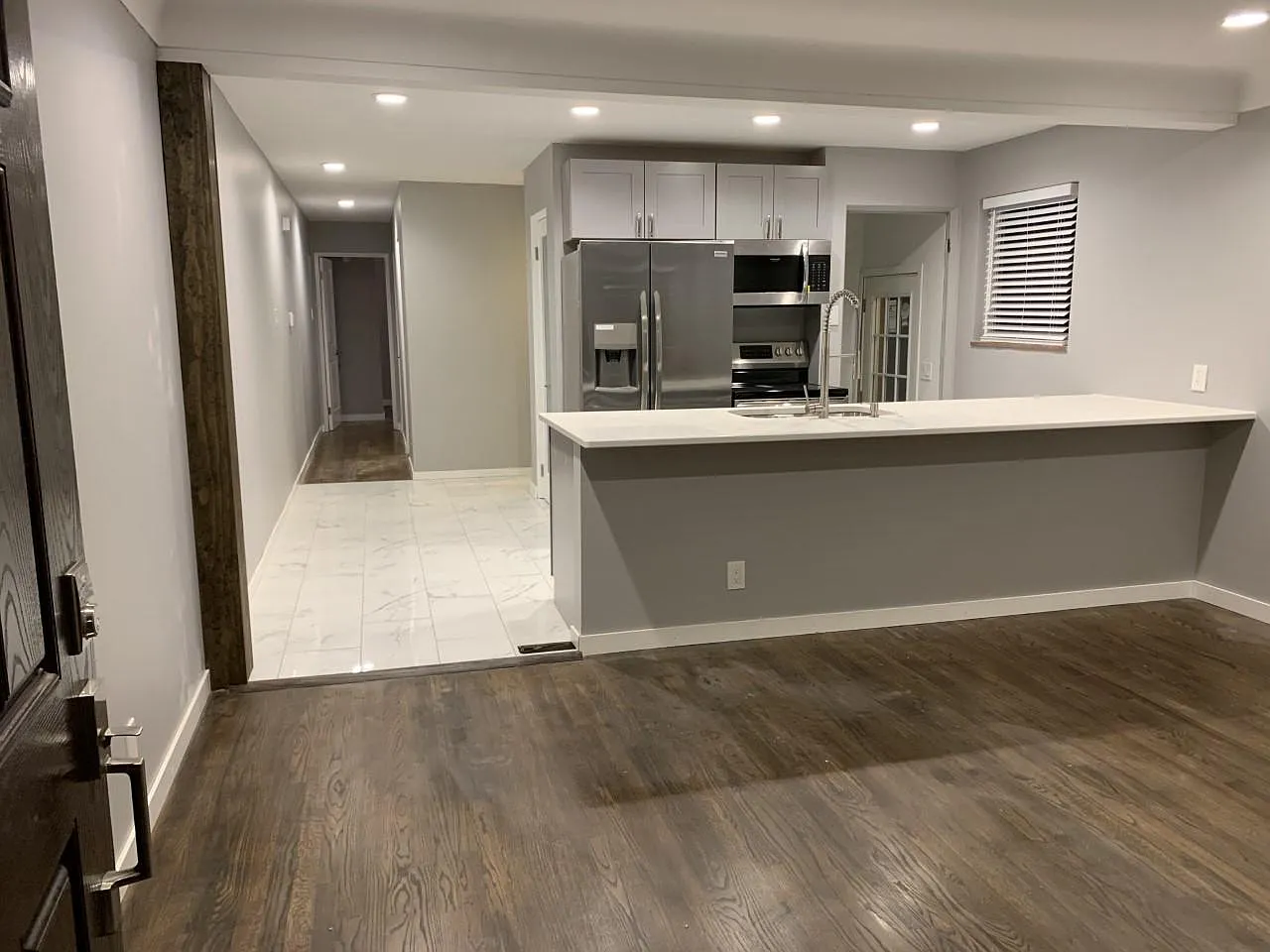 2 bed, 800 sqft, $1,850 — Photo 1